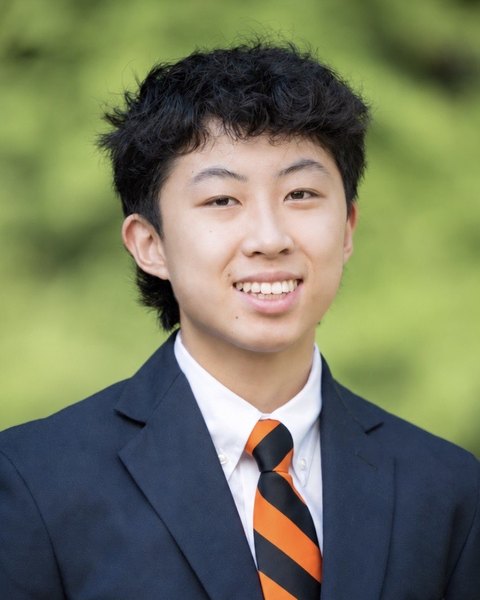 Portrait of Ethan Liu